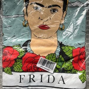 Frida Kahlo Tee